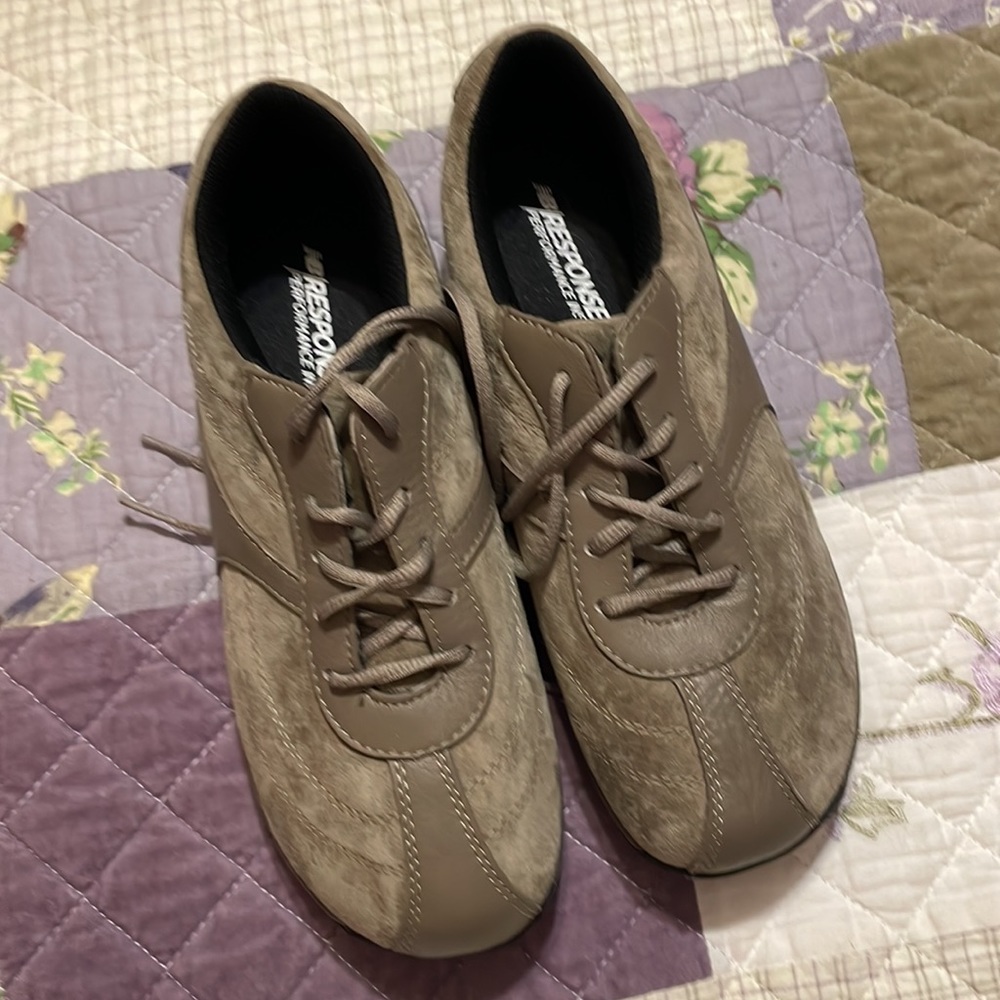Propet Jodie Suede Oxford Comfort Shoe Size 7.5 M(B) - Picture 2 of 7
